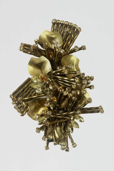 Broche Forty
